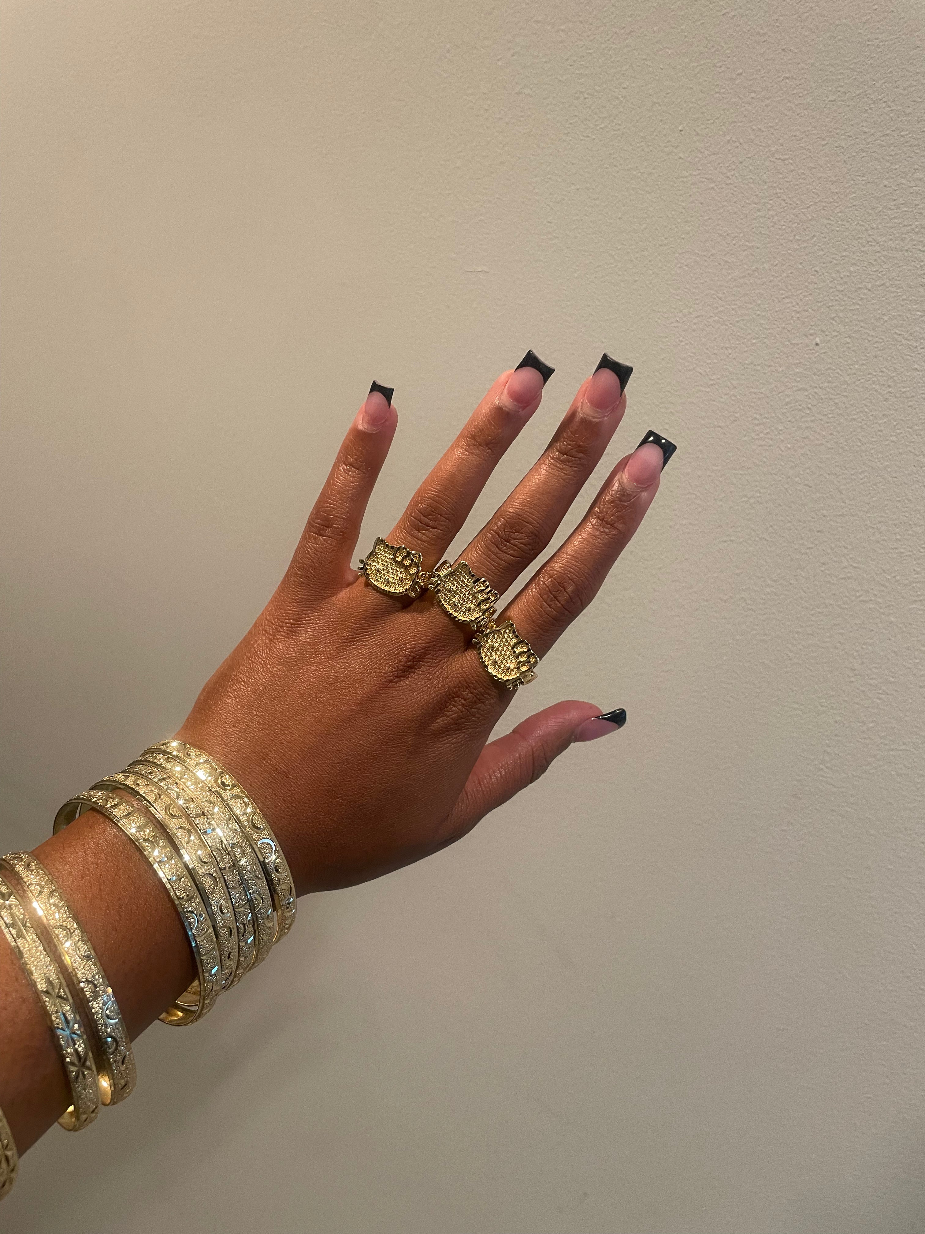 HK Ring